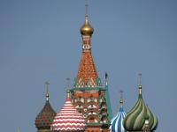 Bunte Zwiebeltürme an der Basilius Kathedrale in Moskau